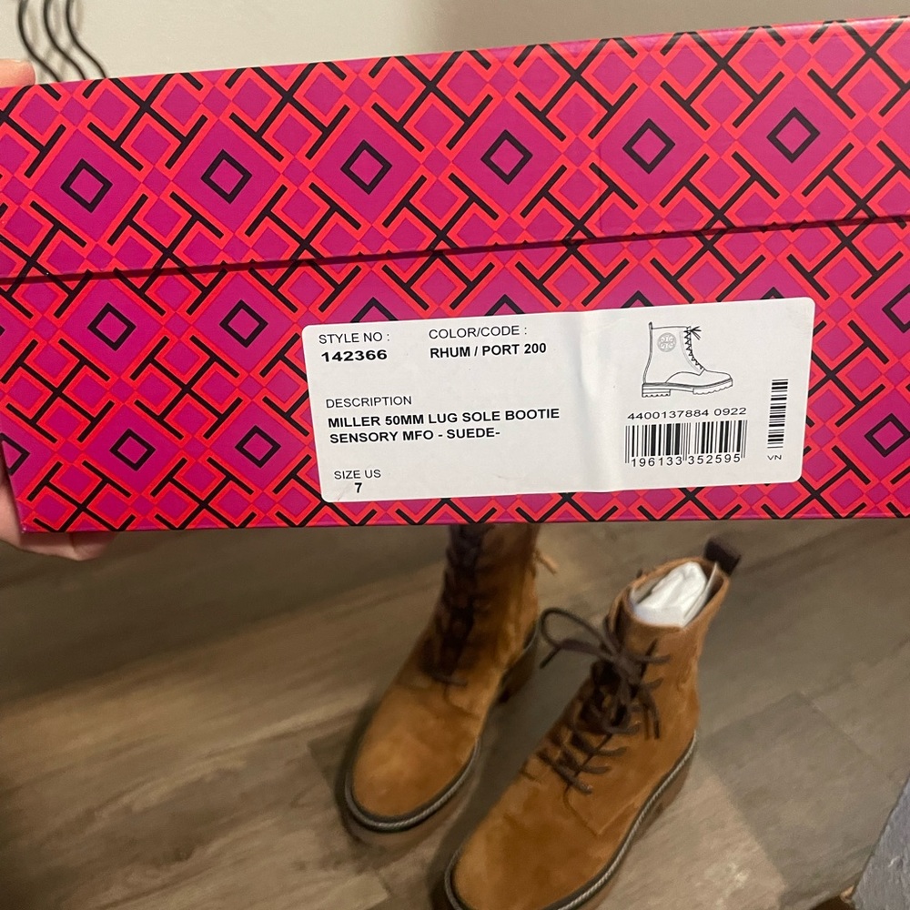 Tory Burch suede ankle boots 7.0 - Picture 5 of 11